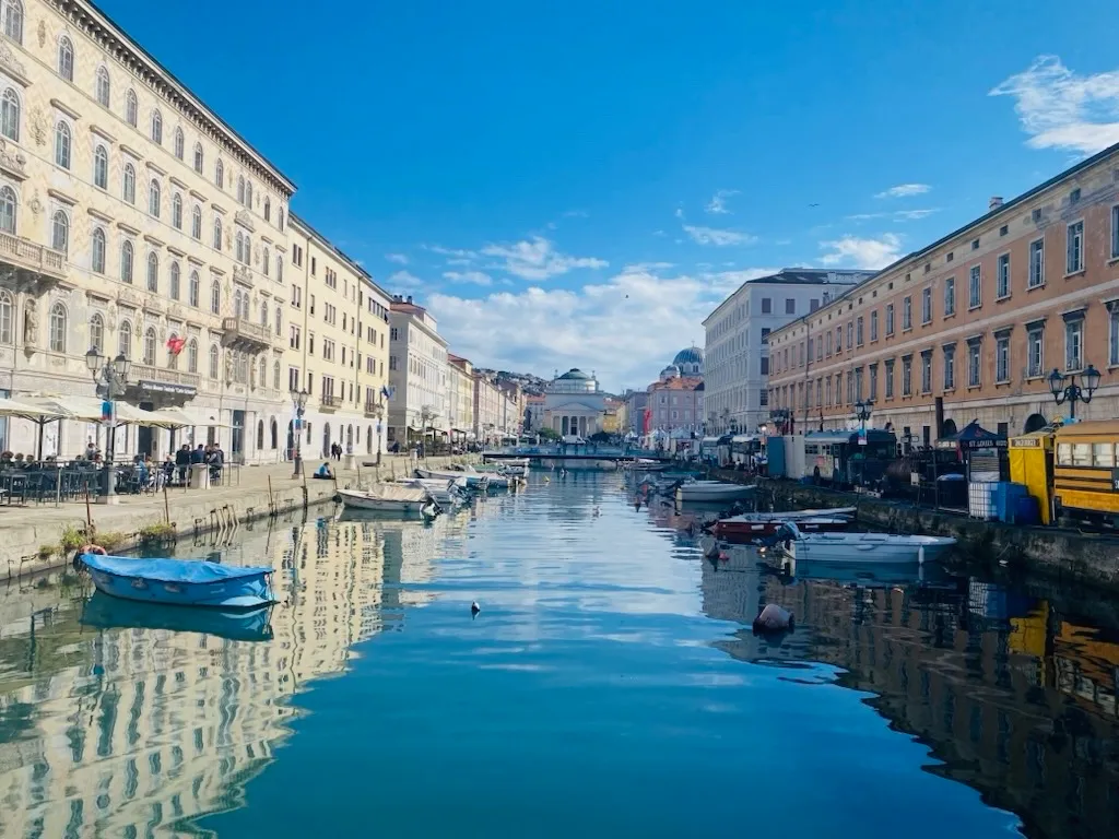 Apartment in Triest - Apartment in Trieste